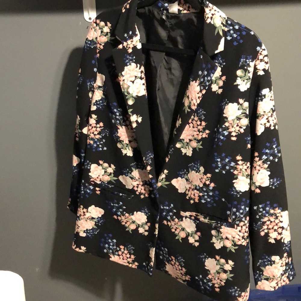 H&M Floral Blazer